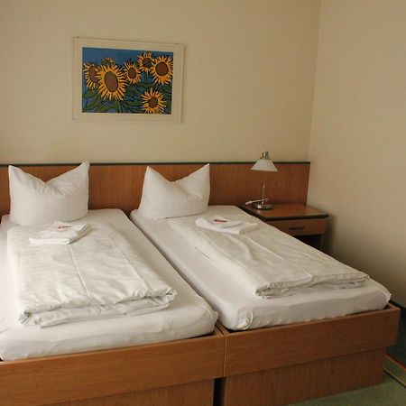Hotel Traube ออฟเฟนบูร์ก ภายนอก รูปภาพ