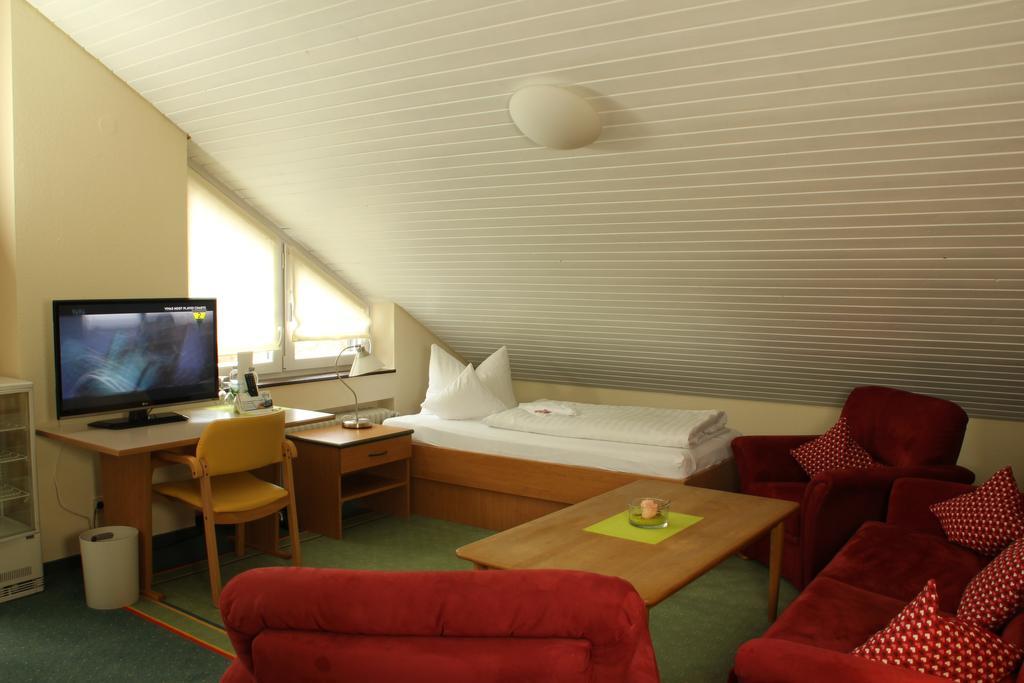Hotel Traube ออฟเฟนบูร์ก ภายนอก รูปภาพ